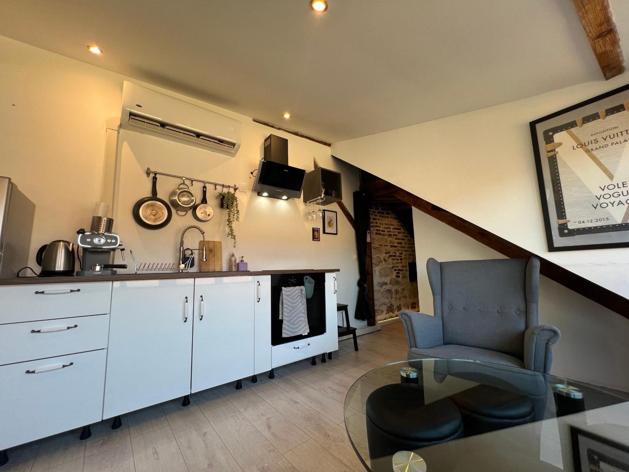 Bellevue Appartement Sous Les Toits Hypercentre Climatise Dole Kültér fotó